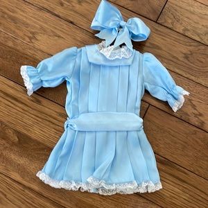 Samantha’s winter party dress